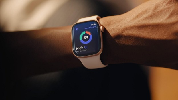 قیمت و خرید اپل واچ سری ۱۱ آلومینیوم مدل ۴۶ میلی متری با سنسورها و قابلیت‌های سلامت‌سنجی 